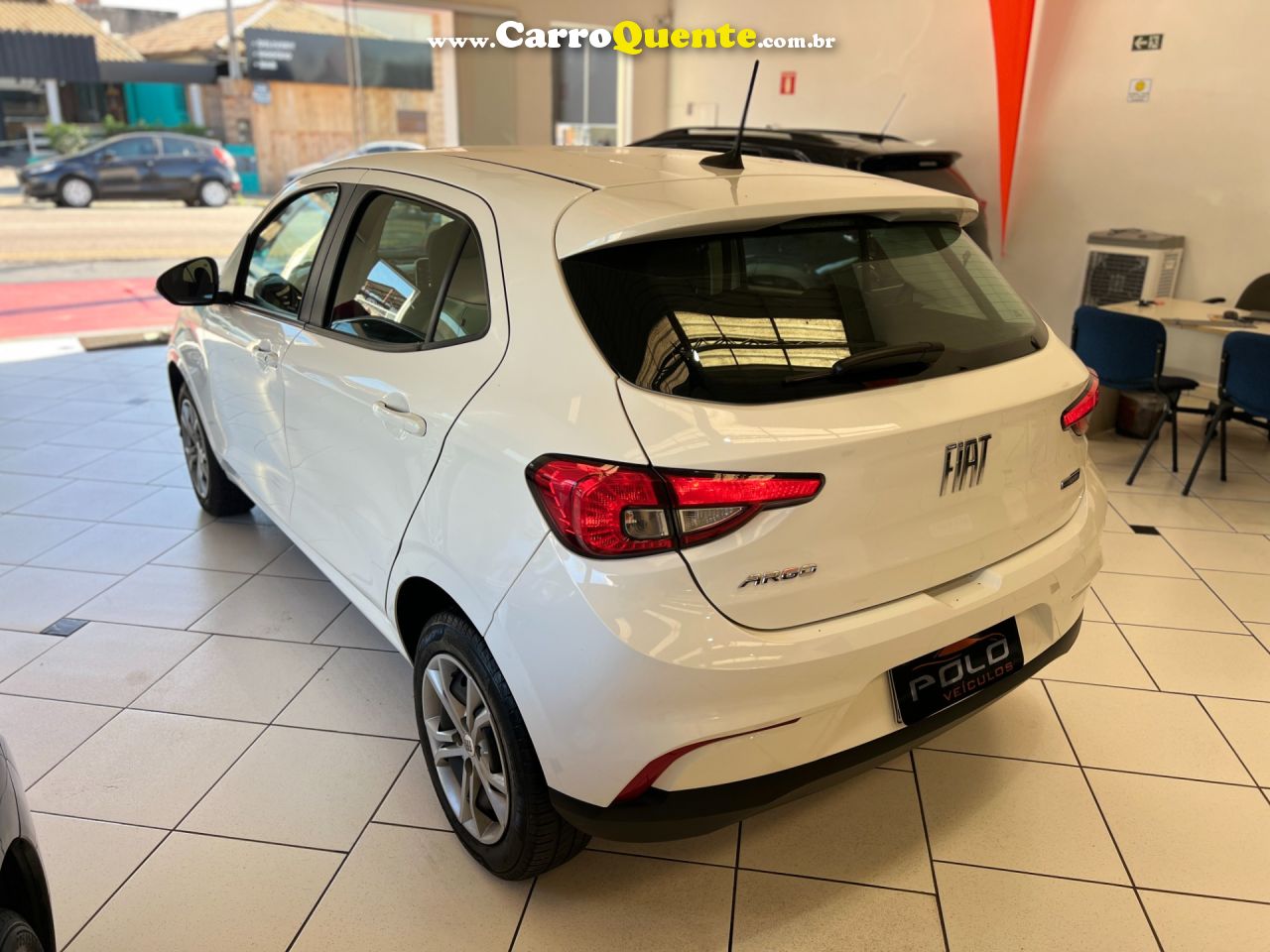 FIAT ARGO 1.0 FIREFLY DRIVE 2025 - Loja