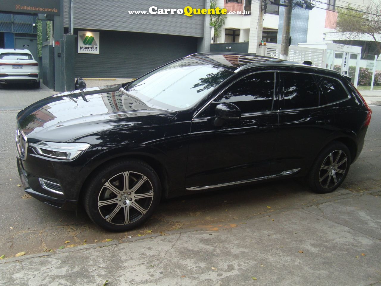 VOLVO XC60 2.0 T8 INSCRIPTION AWD 2020 - Loja