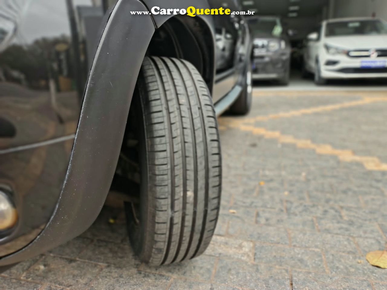 RENAULT DUSTER 1.6 DYNAMIQUE 4X2 16V 2015 - Loja