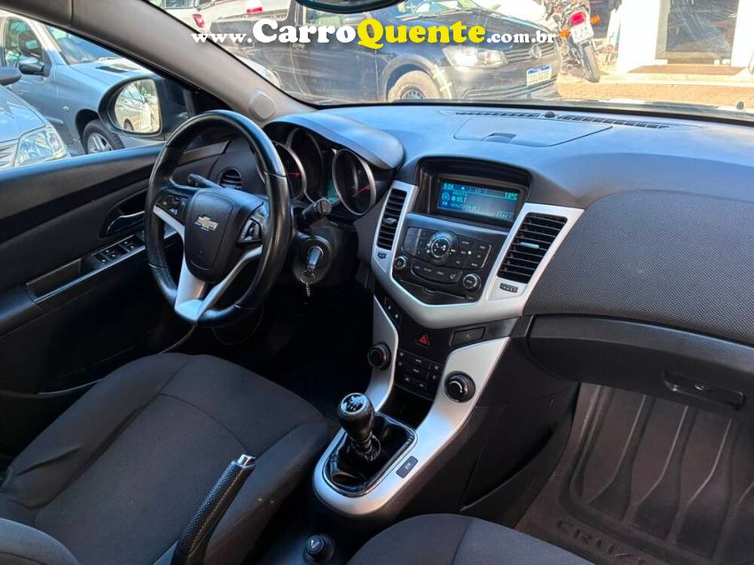 Chevrolet CRUZE 1.8 LT SPORT6 16V FLEX 4P MANUAL - Loja