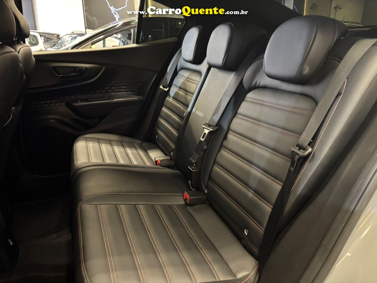 FIAT FASTBACK 1.3 TURBO 270 ABARTH 2025 - Loja