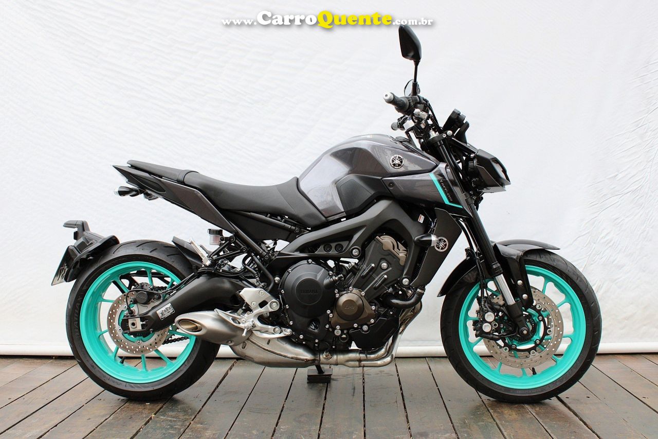 YAMAHA MT-09 2025 - Loja