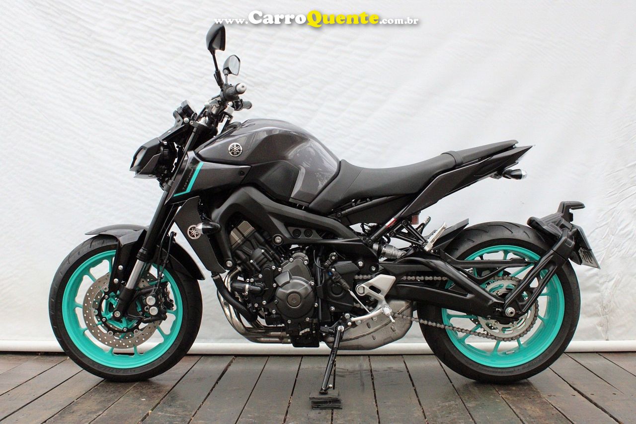 YAMAHA MT-09 2025 - Loja