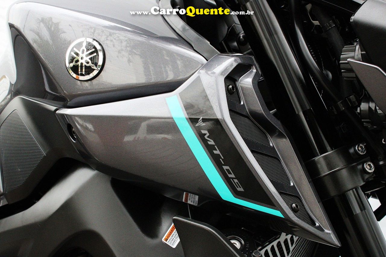 YAMAHA MT-09 2025 - Loja