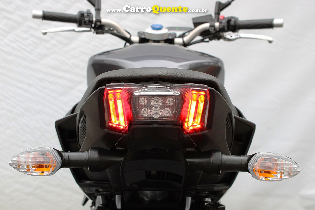 YAMAHA MT-09 2025 - Loja