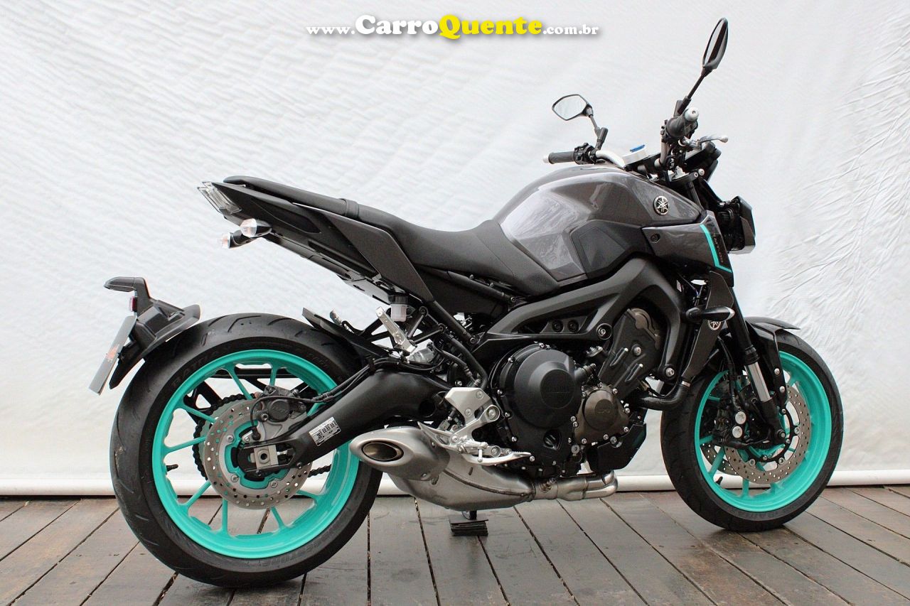 YAMAHA MT-09 2025 - Loja