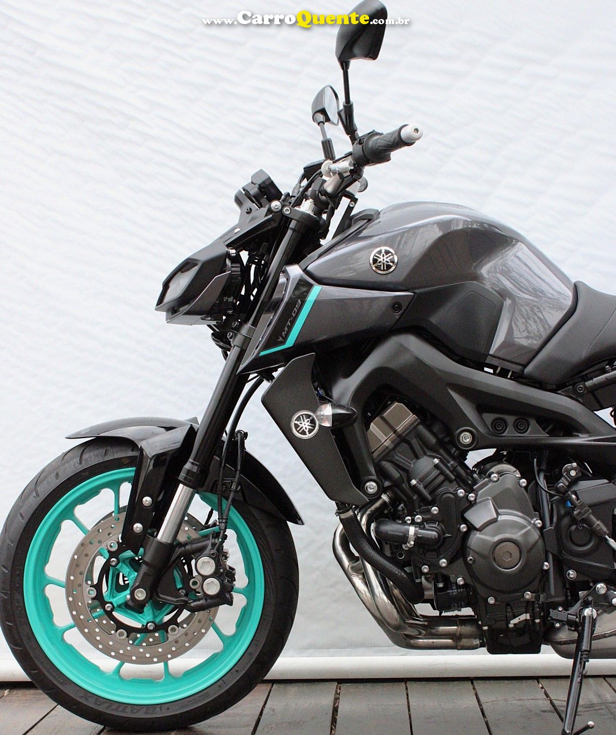 YAMAHA MT-09 2025 - Loja