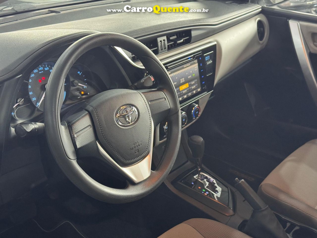 TOYOTA COROLLA 1.8 GLI 16V 2018 - Loja