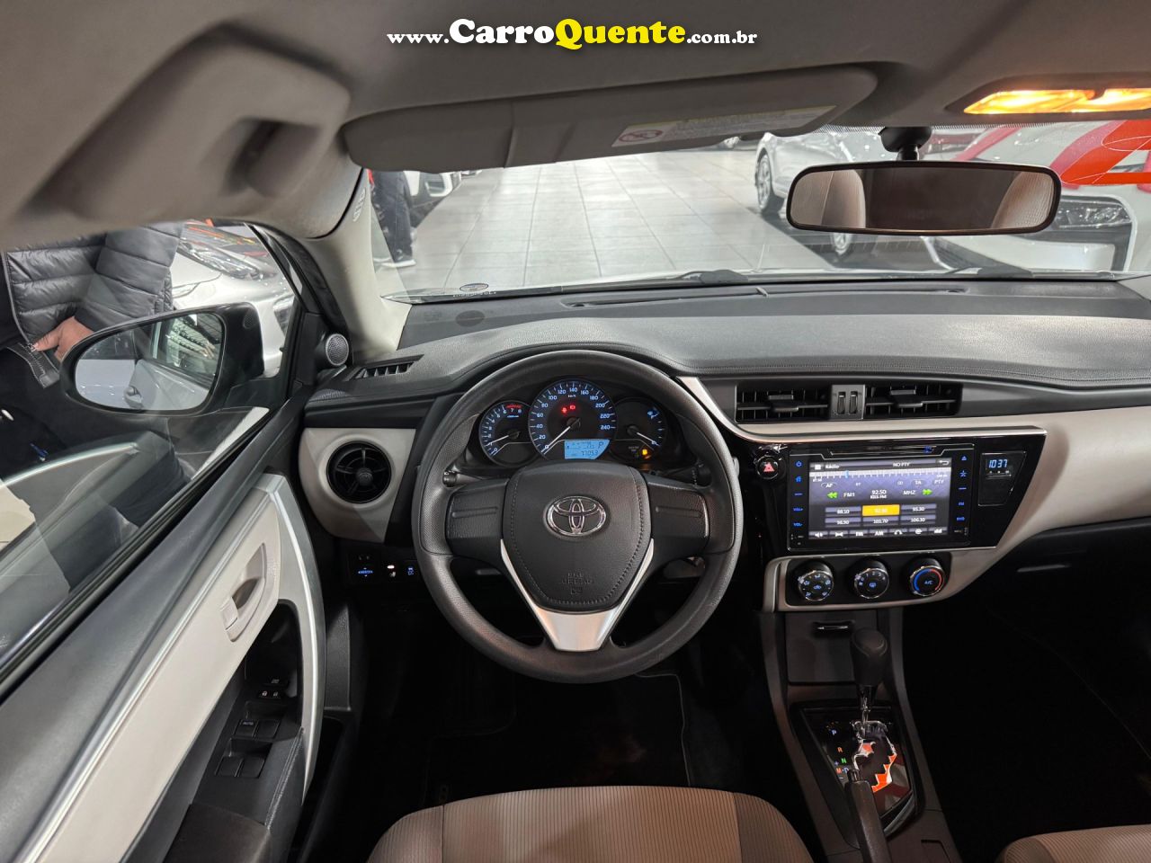 TOYOTA COROLLA 1.8 GLI 16V 2018 - Loja