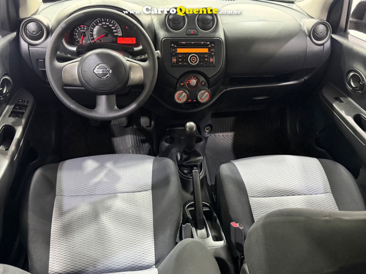 NISSAN MARCH 1.0 S 16V 2014 - Loja