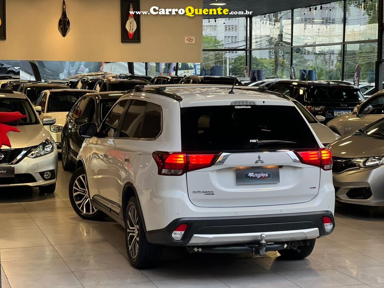 MITSUBISHI OUTLANDER 2.2 4X4 16V 2016 - Loja