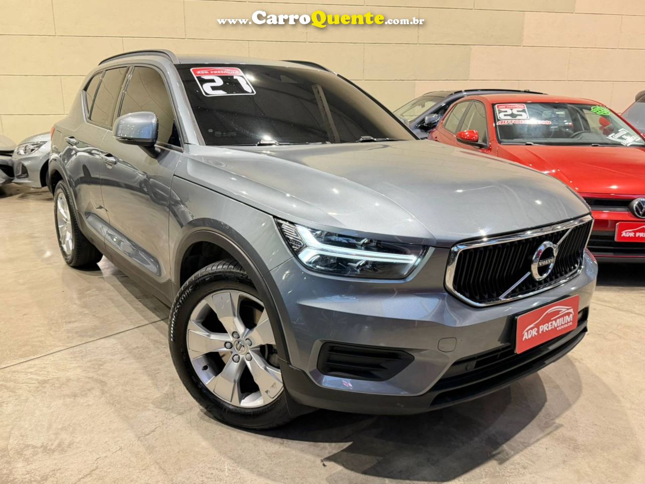 VOLVO XC40 2.0 T4 2019 - Loja