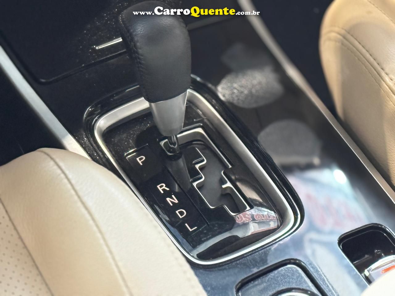MITSUBISHI OUTLANDER 3.0 GT 4X4 V6 24V 2017 - Loja
