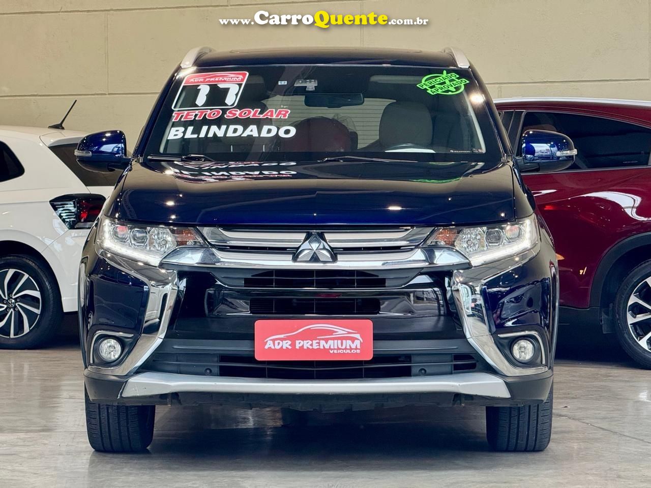 MITSUBISHI OUTLANDER 3.0 GT 4X4 V6 24V 2017 - Loja