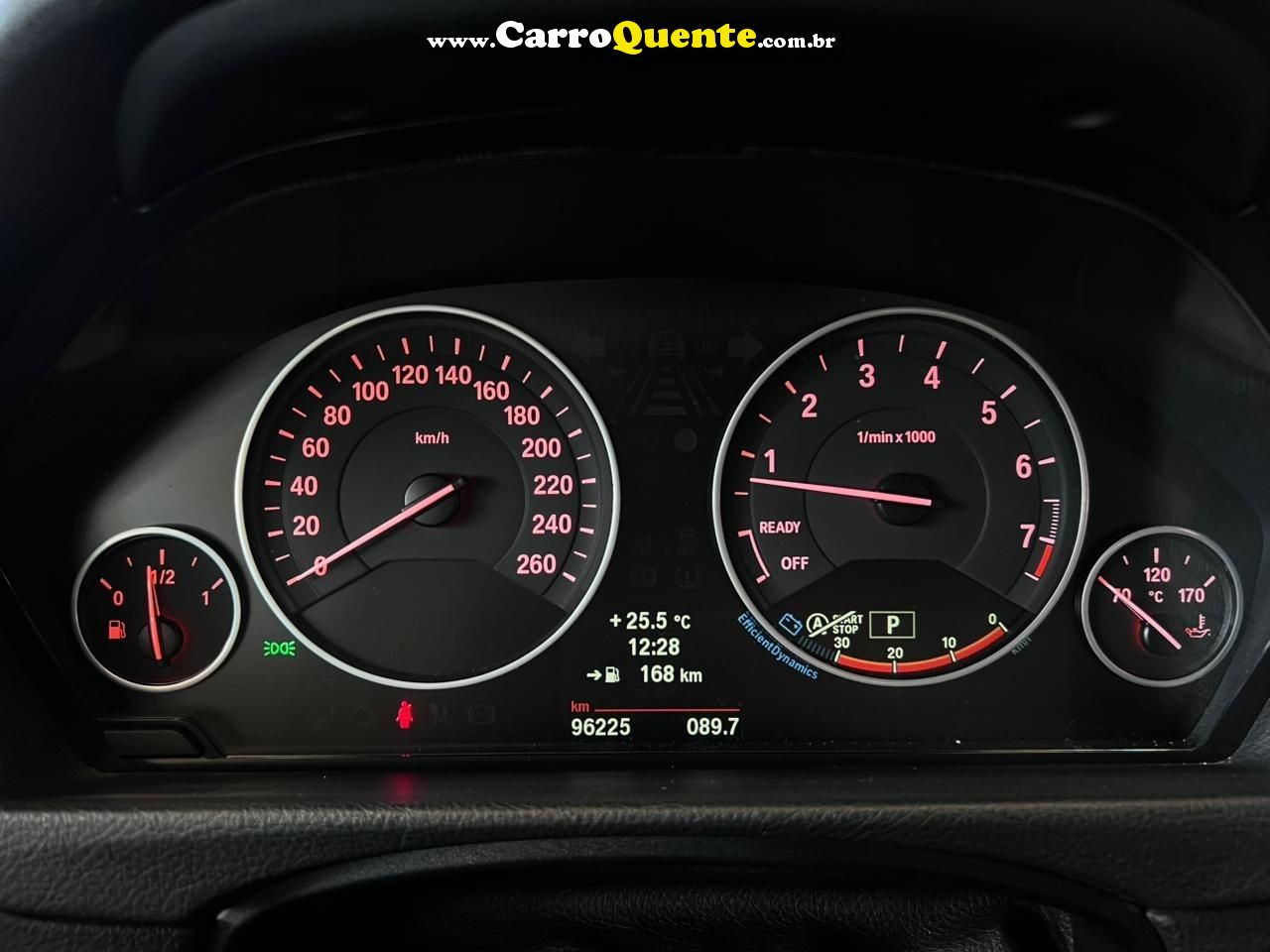 BMW 320i 2.0 16V TURBO 2014 - Loja