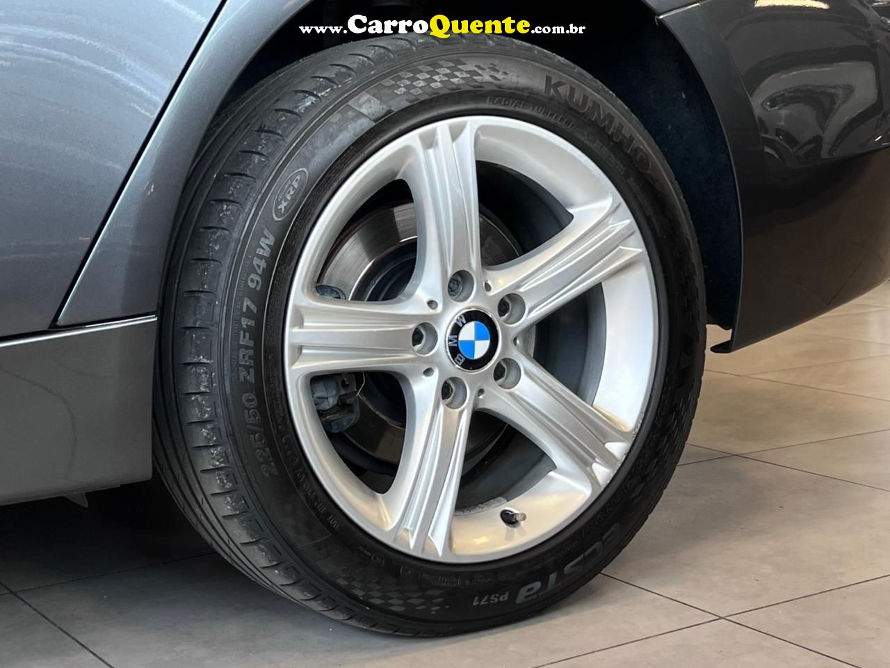 BMW 320i 2.0 16V TURBO 2014 - Loja