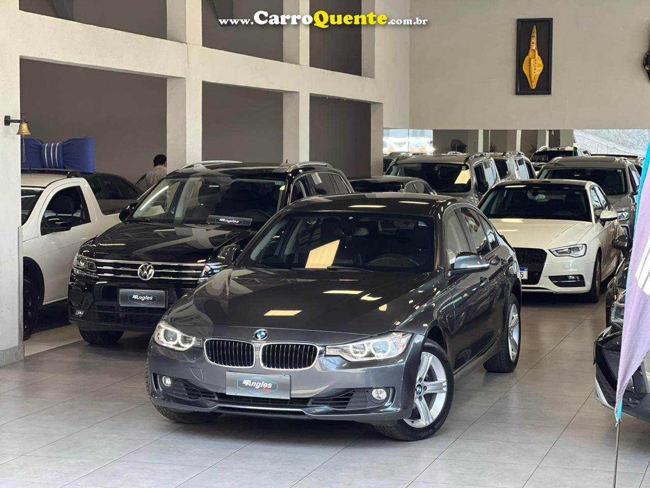BMW 320i 2.0 16V TURBO 2014 - Loja