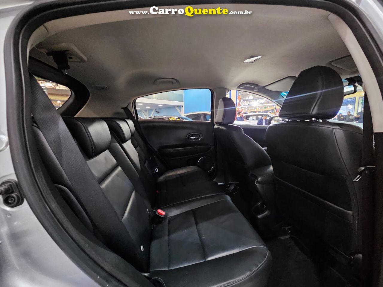 HONDA HR-V 1.8 FLEX TOURING * TOP DE LINHA * 2017 - Loja