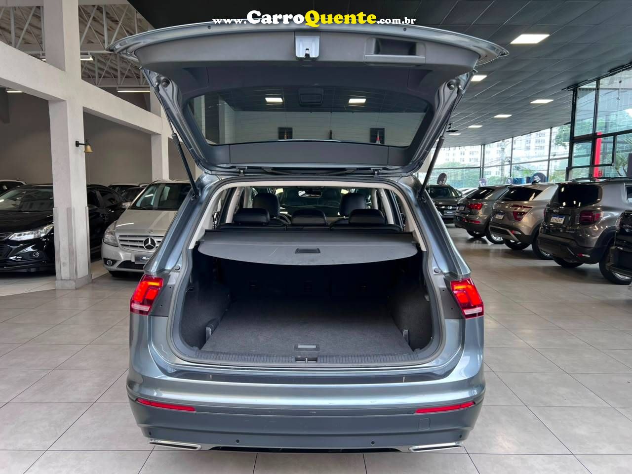 VOLKSWAGEN TIGUAN 1.4 250 TSI TOTAL ALLSPACE 2018 - Loja