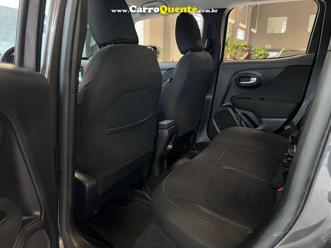 JEEP RENEGADE 1.3 T270 TURBO SPORT 2022 - Loja