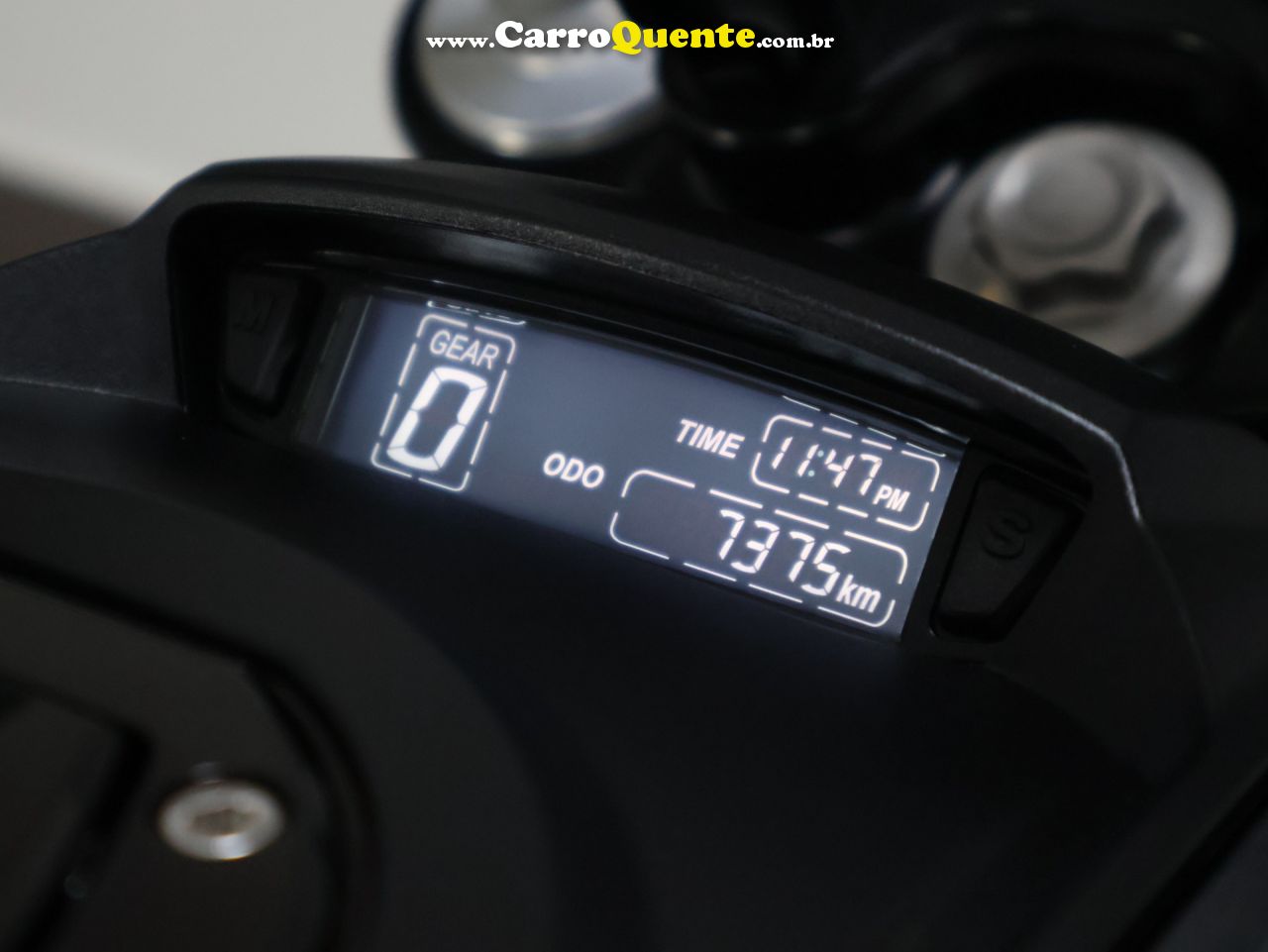 BAJAJ DOMINAR 400 ABS 2023 - Loja