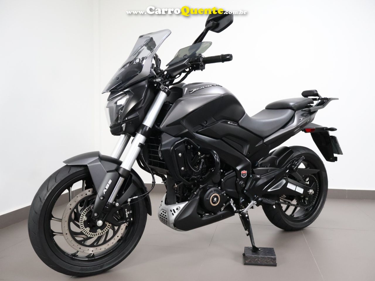 BAJAJ DOMINAR 400 ABS 2023 - Loja