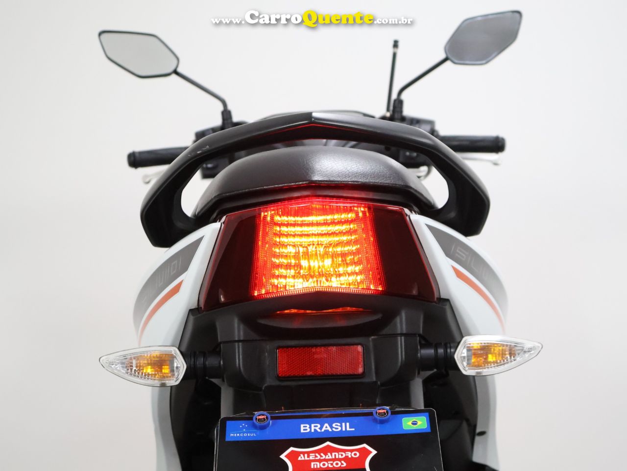 YAMAHA FLUO 125 ABS 2024 - Loja