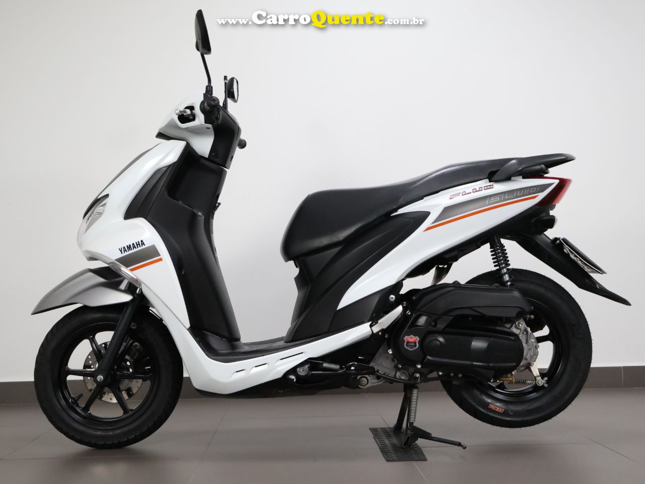 YAMAHA FLUO 125 ABS 2024 - Loja