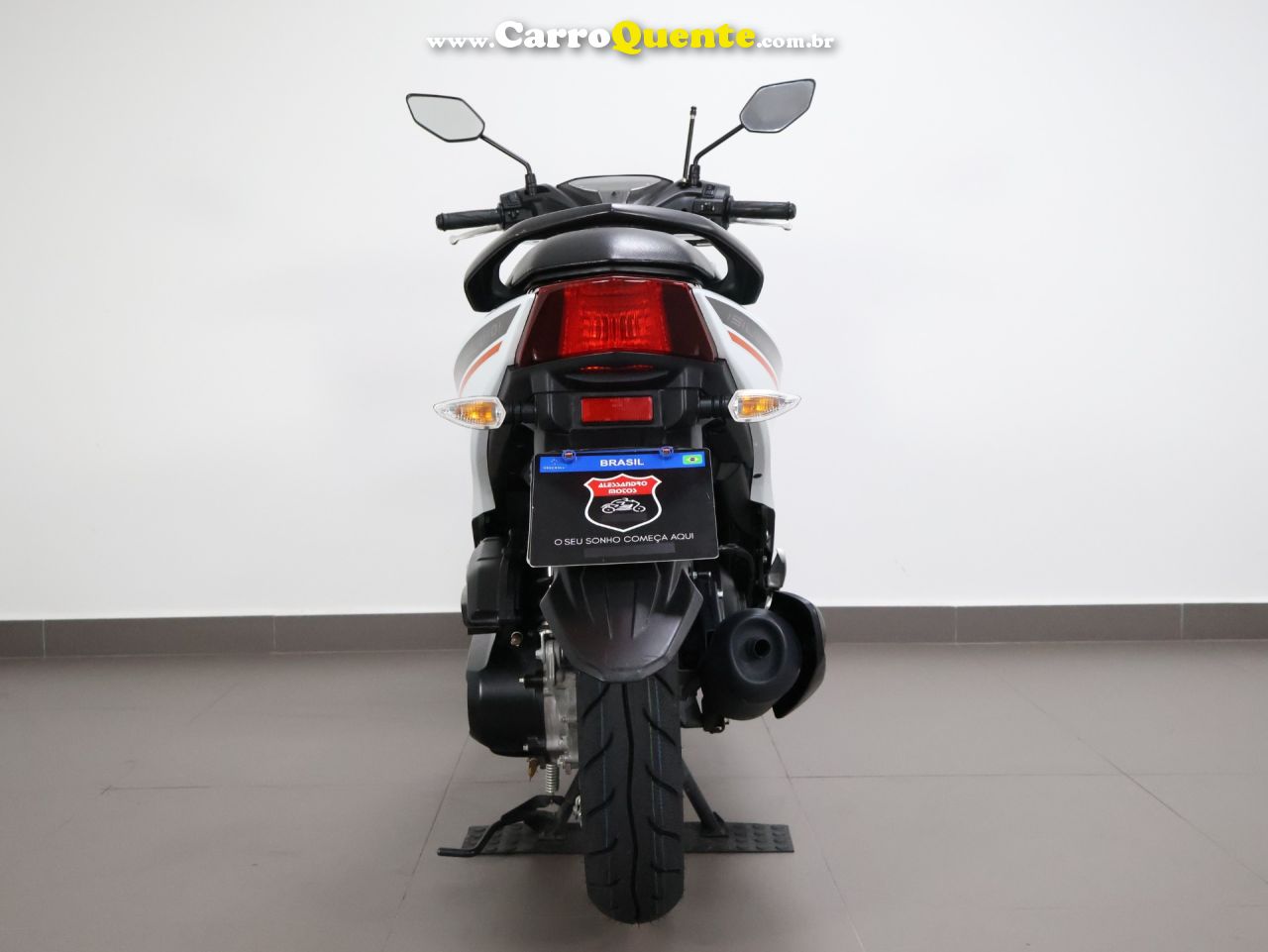 YAMAHA FLUO 125 ABS 2024 - Loja