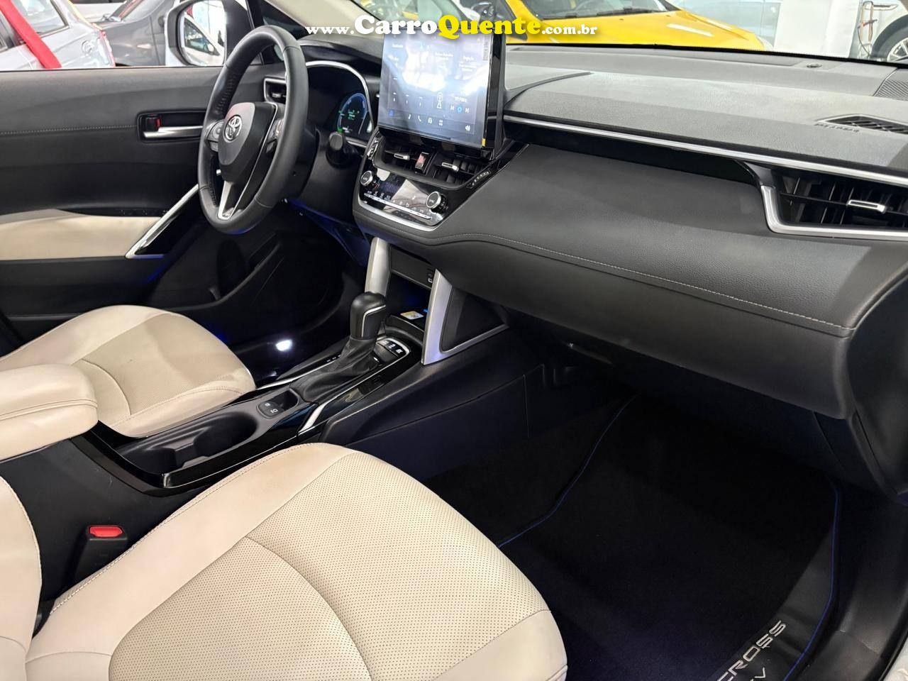 COROLLA CROSS 1.8 VVT-I HYBRID FLEX XRX CVT C/ TETO SOLAR 2026 - Loja