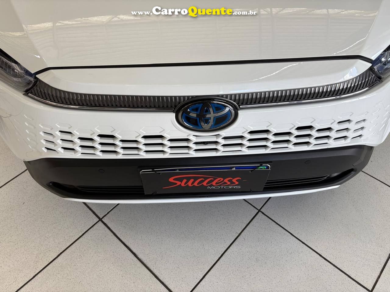 COROLLA CROSS 1.8 VVT-I HYBRID FLEX XRX CVT C/ TETO SOLAR 2026 - Loja