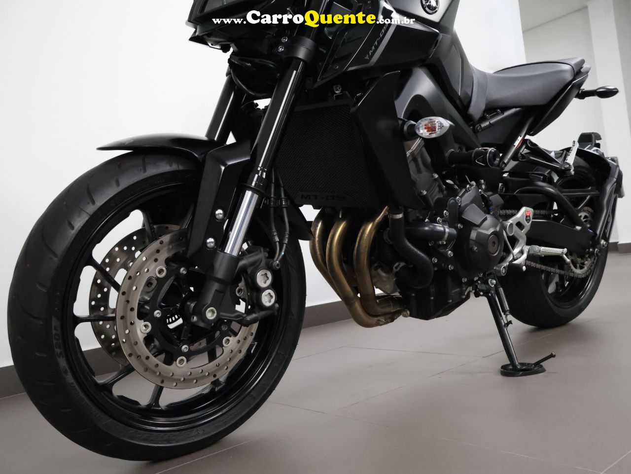 YAMAHA MT-09 ABS 2025 - Loja