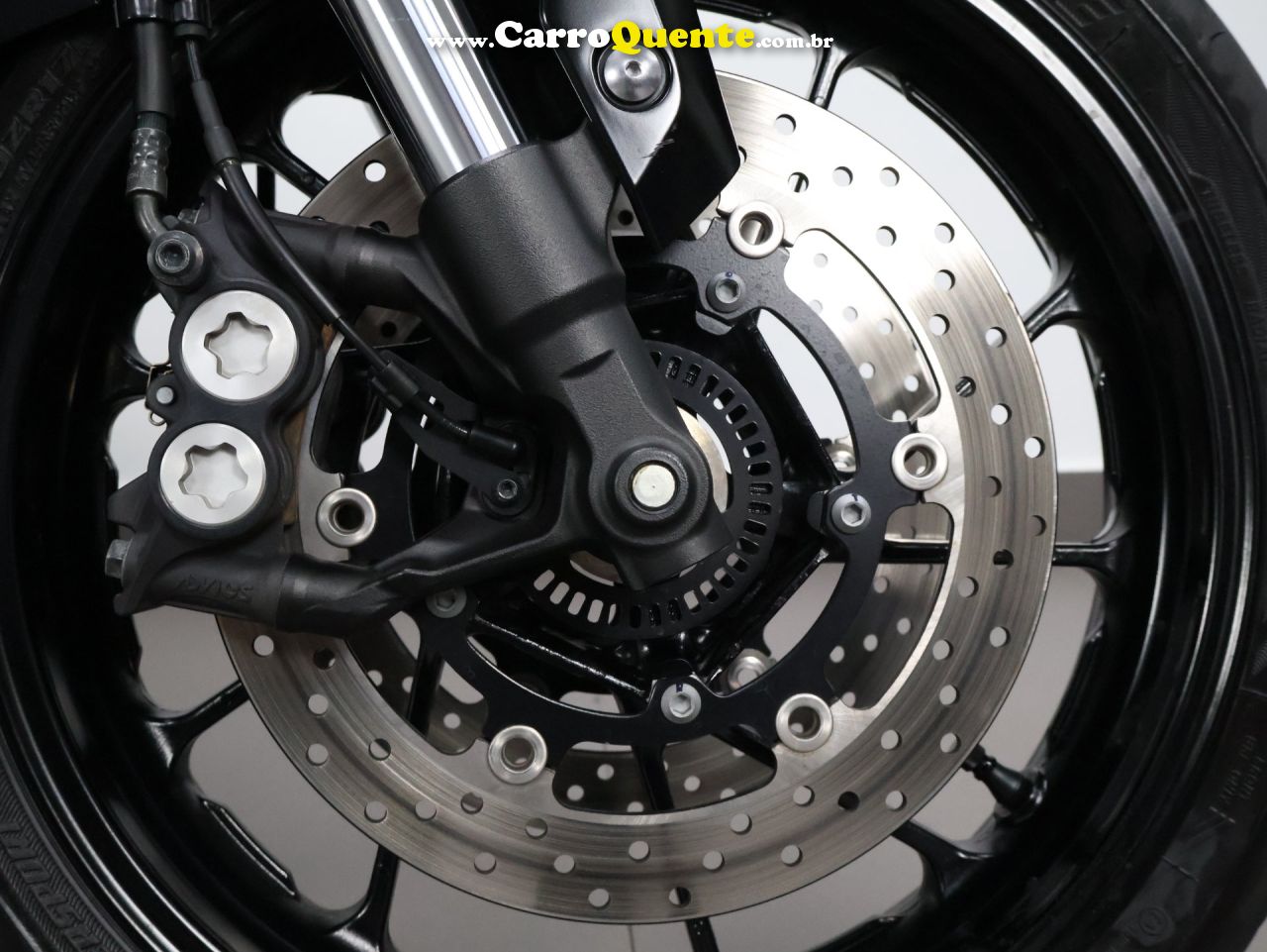 YAMAHA MT-09 ABS 2025 - Loja