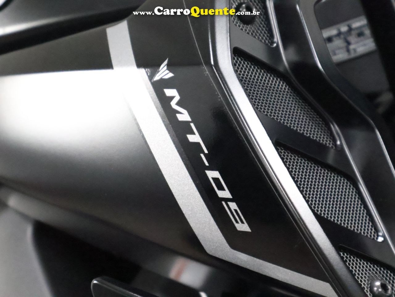 YAMAHA MT-09 ABS 2025 - Loja