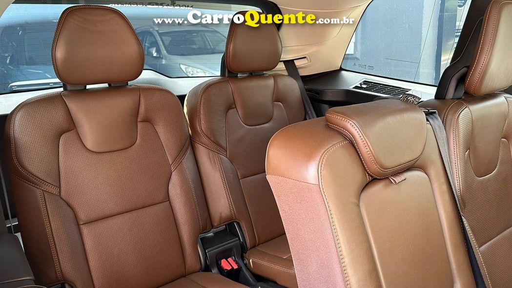 VOLVO XC90 2.0 T6 INSCRIPTION AWD 2019 - Loja