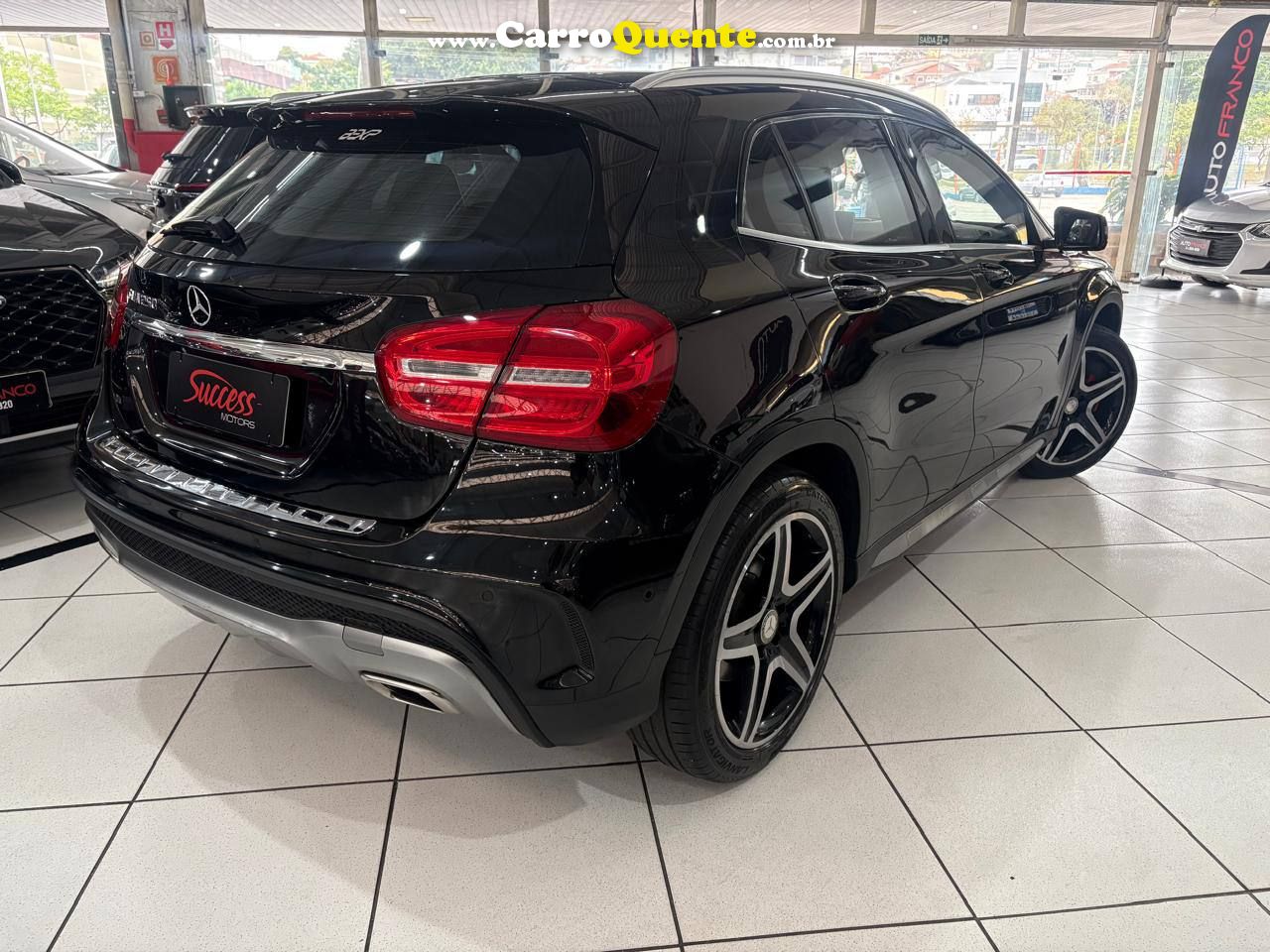 MERCEDES-BENZ GLA 250 2.0 16V TURBO SPORT 2016 - Loja