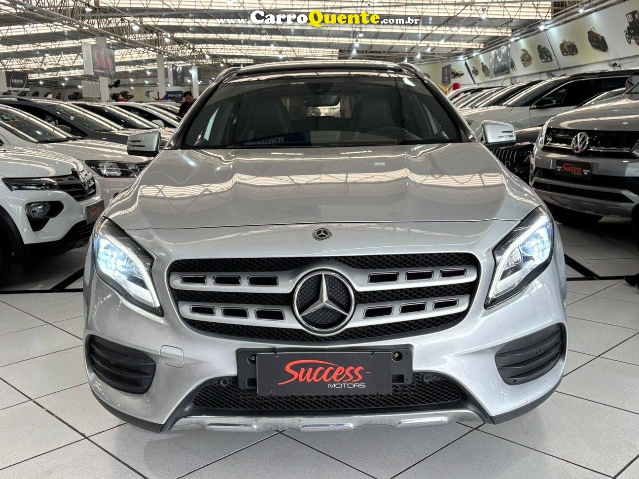 MERCEDES-BENZ GLA 250 2.0 CGI SPORT 7G-DCT 2019 - Loja