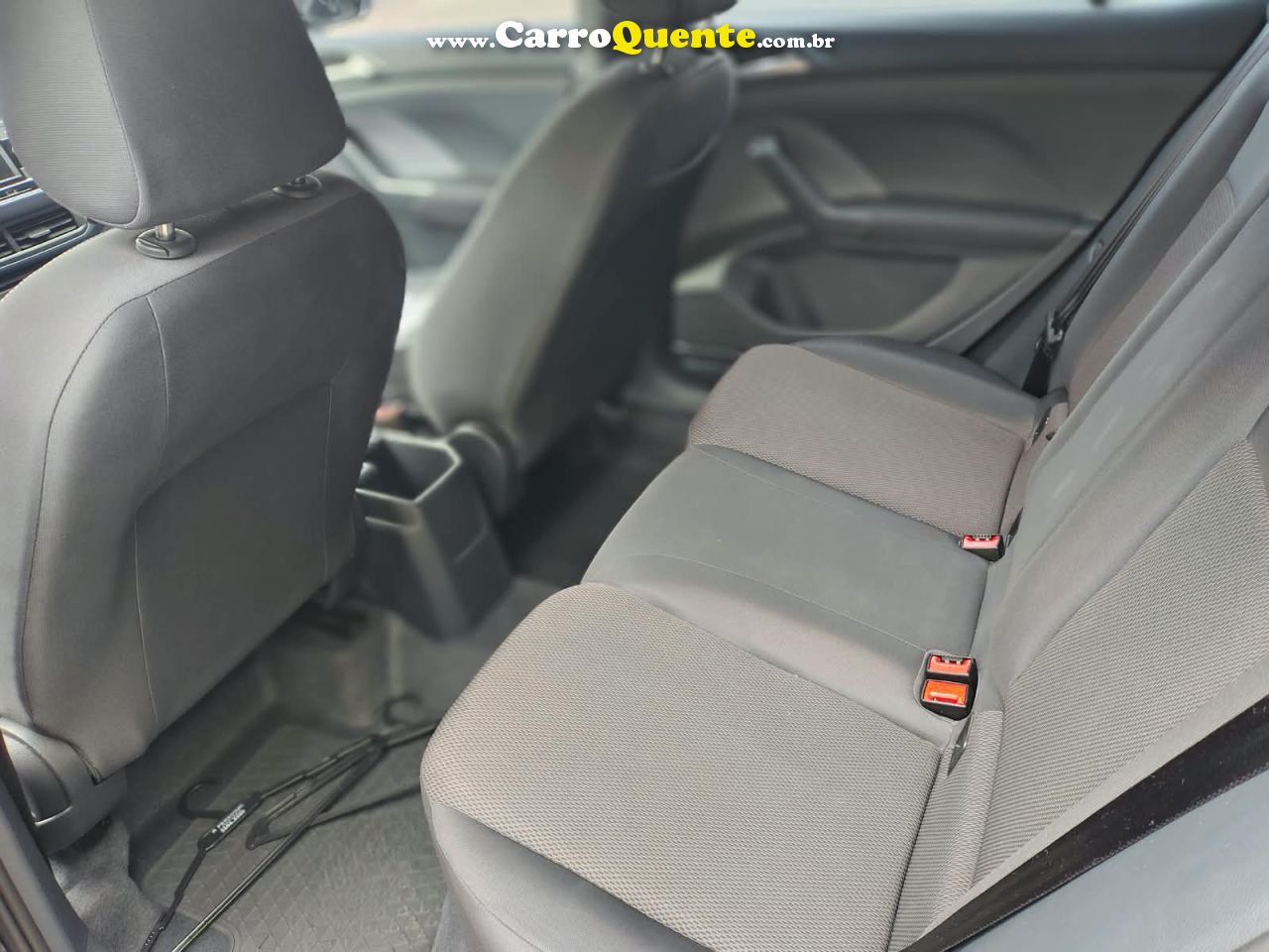 VOLKSWAGEN T-CROSS 1.0 200 TSI TOTAL SENSE 2024 - Loja