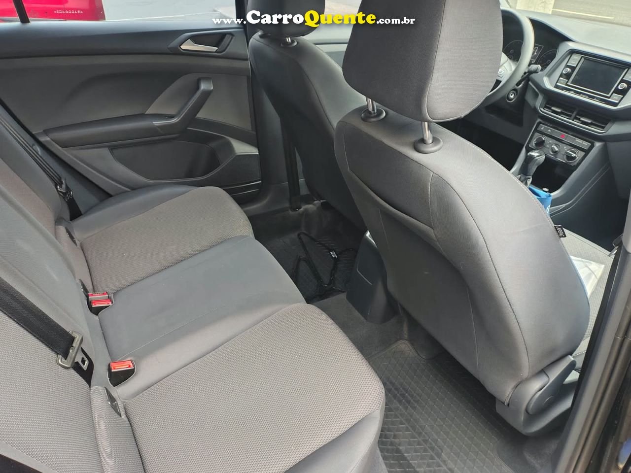 VOLKSWAGEN T-CROSS 1.0 200 TSI TOTAL SENSE 2024 - Loja