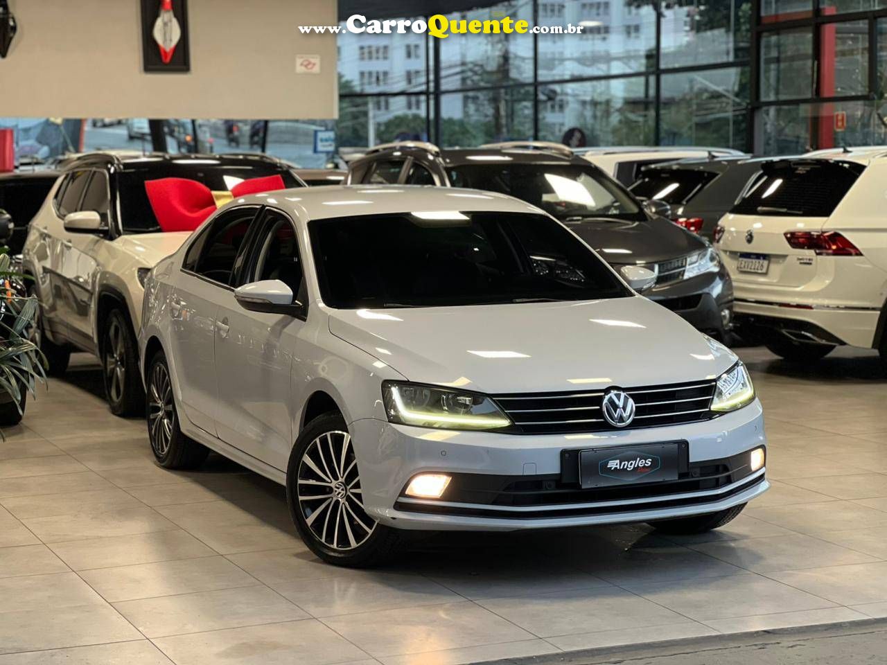 VOLKSWAGEN JETTA 1.4 16V TSI COMFORTLINE 2018 - Loja