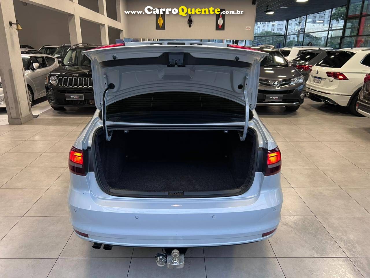 VOLKSWAGEN JETTA 1.4 16V TSI COMFORTLINE 2018 - Loja