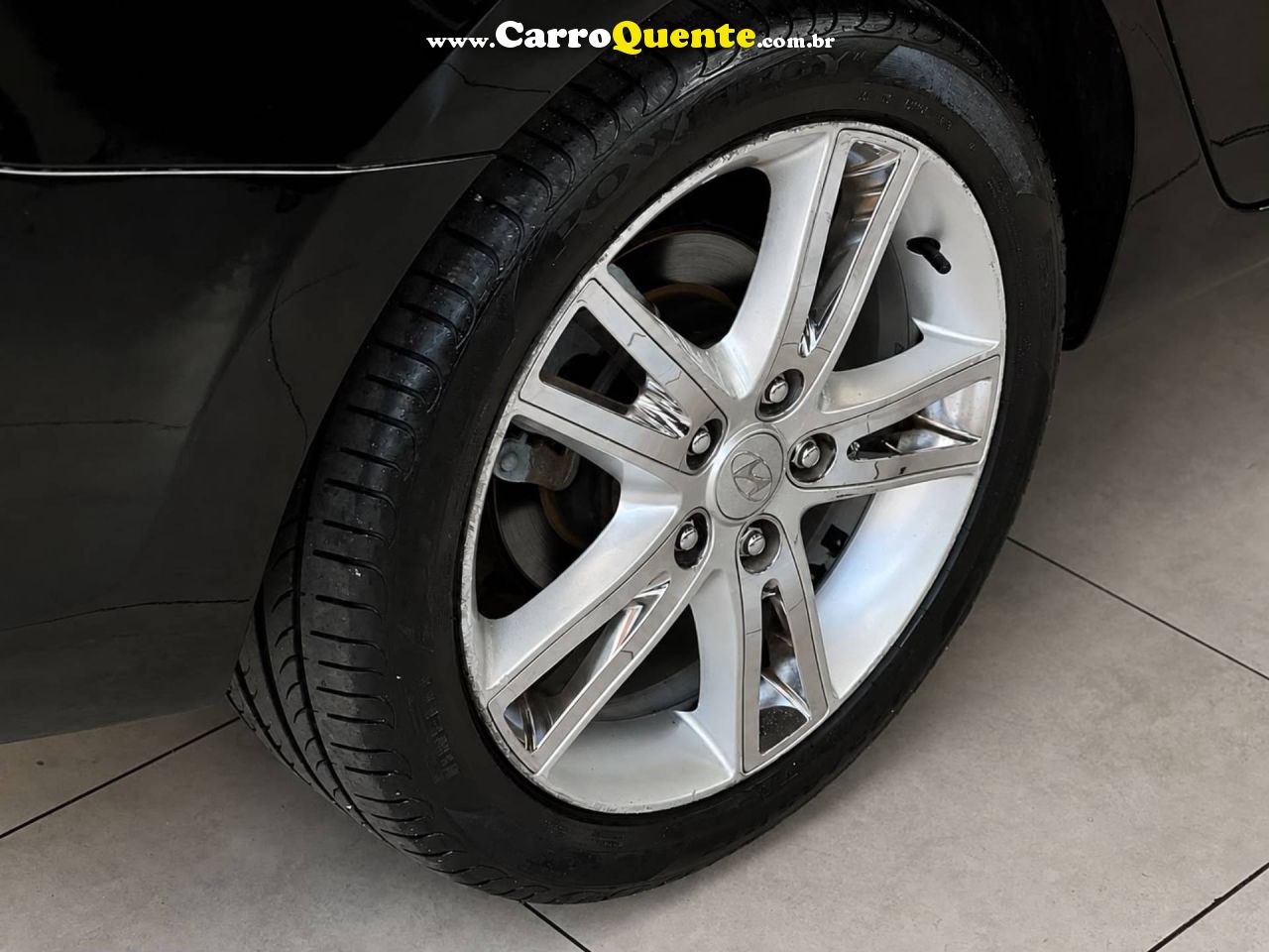 HYUNDAI I30 CW 2.0 MPFI GLS 16V 2011 - Loja