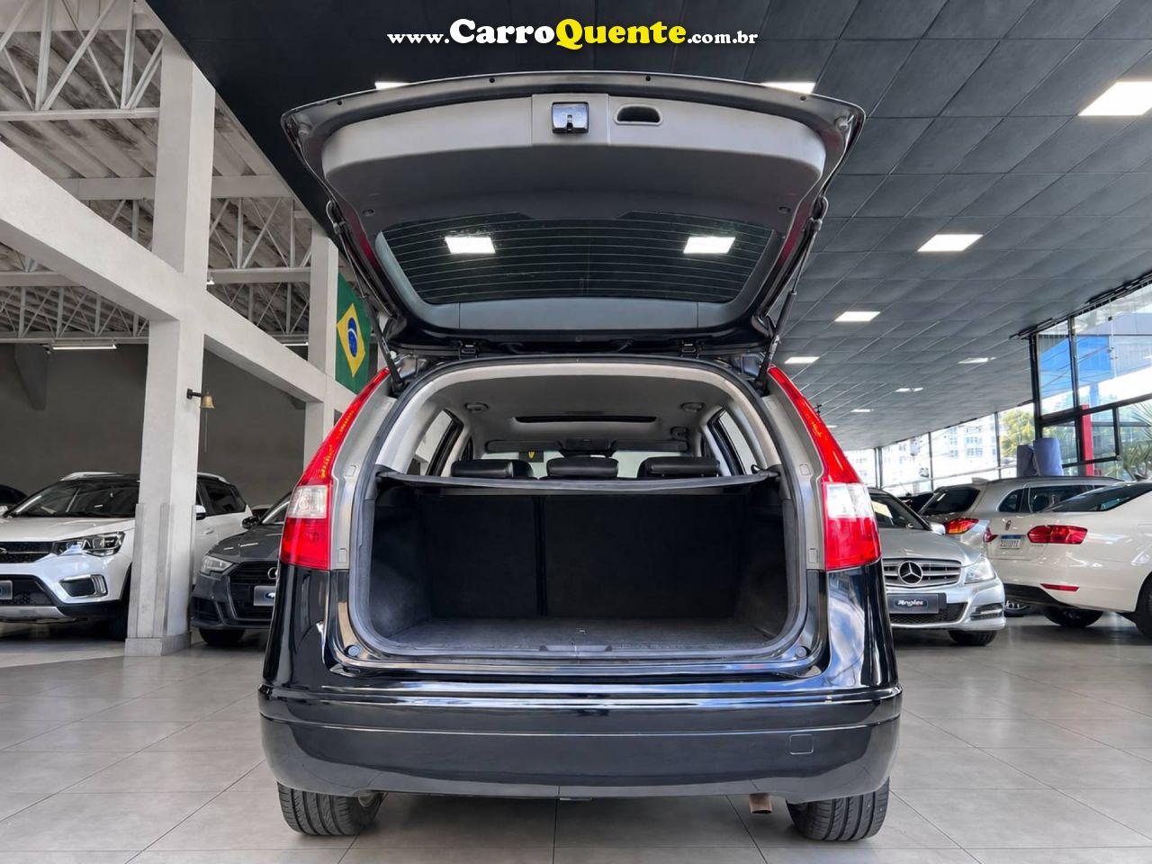 HYUNDAI I30 CW 2.0 MPFI GLS 16V 2011 - Loja