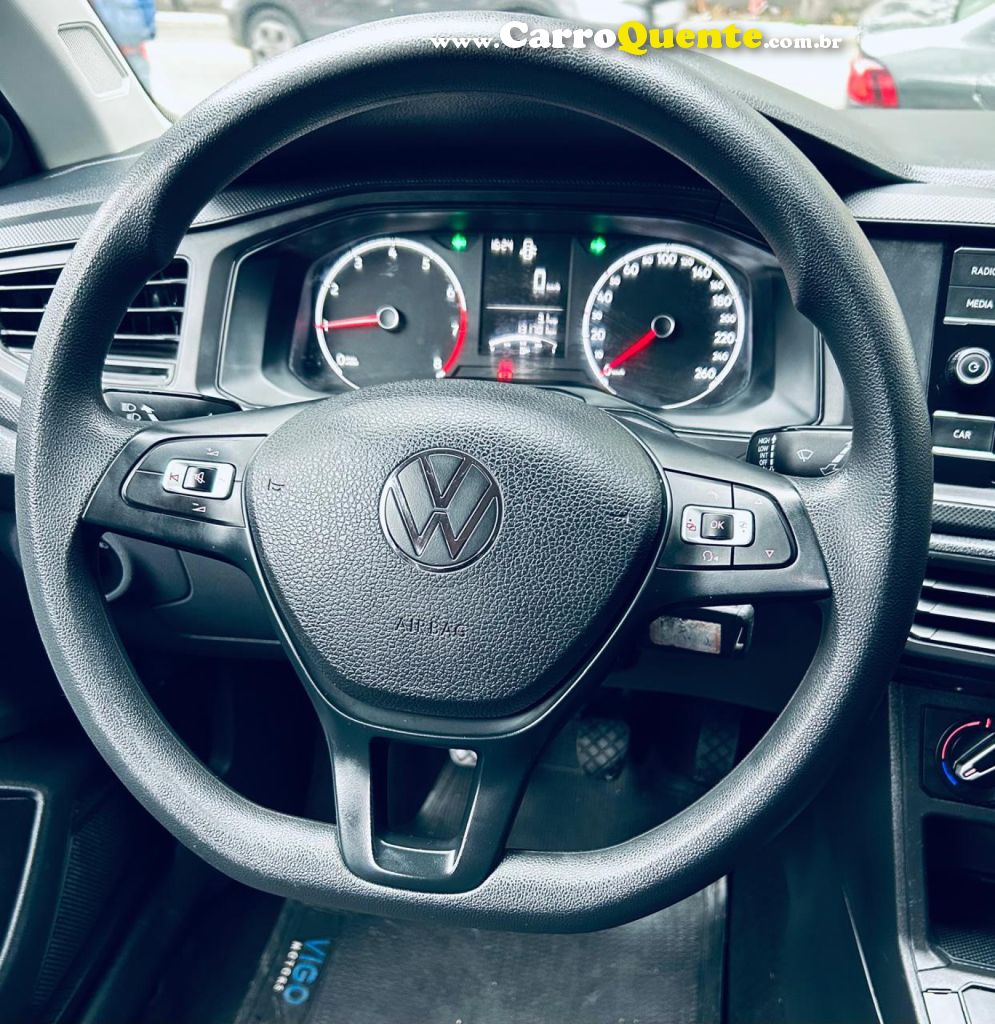 VOLKSWAGEN   POLO TRACK 1.0 FLEX 12V 5P   CINZA 2023 1.0 FLEX - Loja