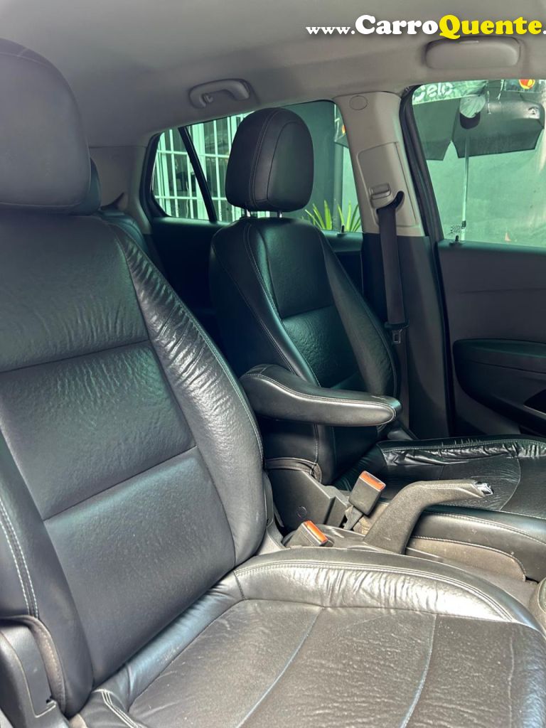 CHEVROLET   TRACKER LTZ 1.8 16V FLEX 4X2 AUT.   BRANCO 2014 1.8 FLEX - Loja