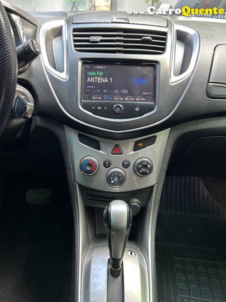 CHEVROLET   TRACKER LTZ 1.8 16V FLEX 4X2 AUT.   BRANCO 2014 1.8 FLEX - Loja