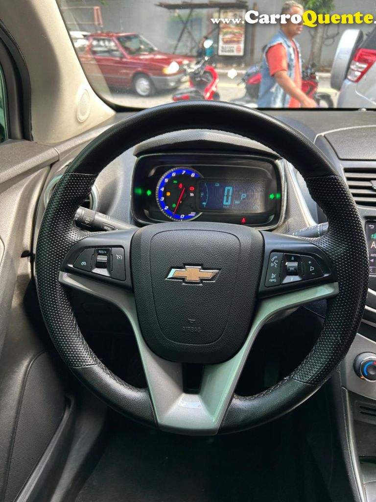 CHEVROLET   TRACKER LTZ 1.8 16V FLEX 4X2 AUT.   BRANCO 2014 1.8 FLEX - Loja