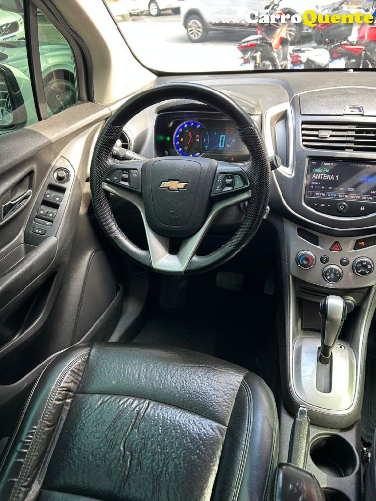 CHEVROLET   TRACKER LTZ 1.8 16V FLEX 4X2 AUT.   BRANCO 2014 1.8 FLEX - Loja