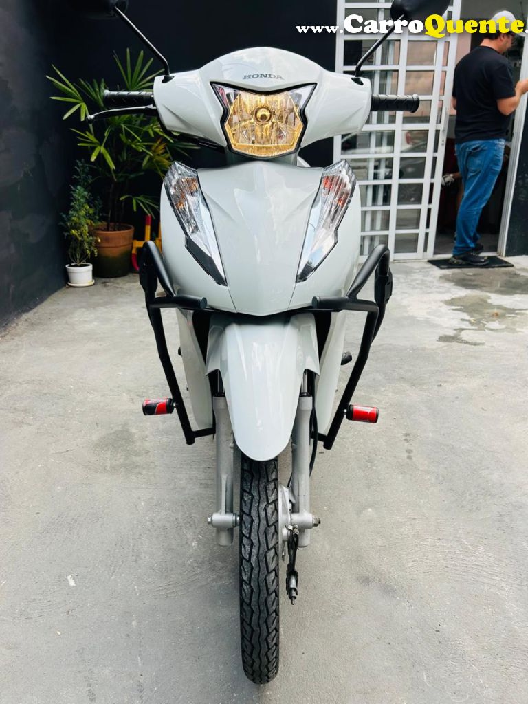HONDA   BIZ 110I   BRANCO 2024 110 GASOLINA - Loja