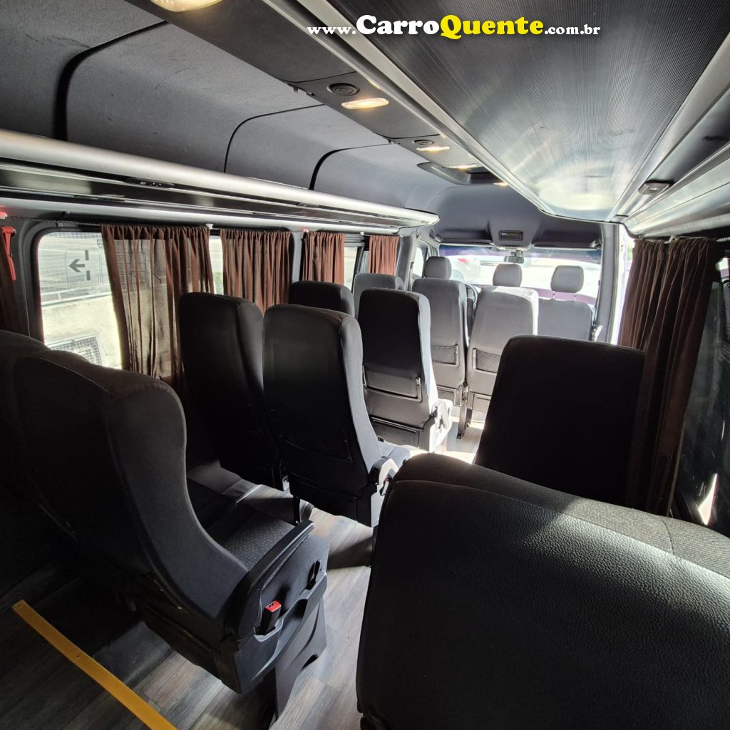 MERCEDES-BENZ   SPRINTER 516 VAN E.L. T.A. 18L 2.2 DIES.   PRATA 2022 2.2 DIESEL - Loja